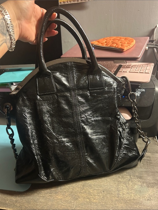 HOBO Handbags - Vintage Patent Leather HOBO International Shoulder bag with chain detailed strap